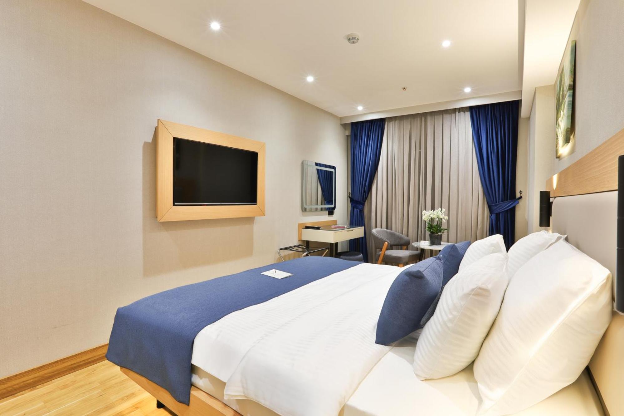 Istanbul Taksim Pera Star Hotel - Istiklal Street — Fotoğraflar 3